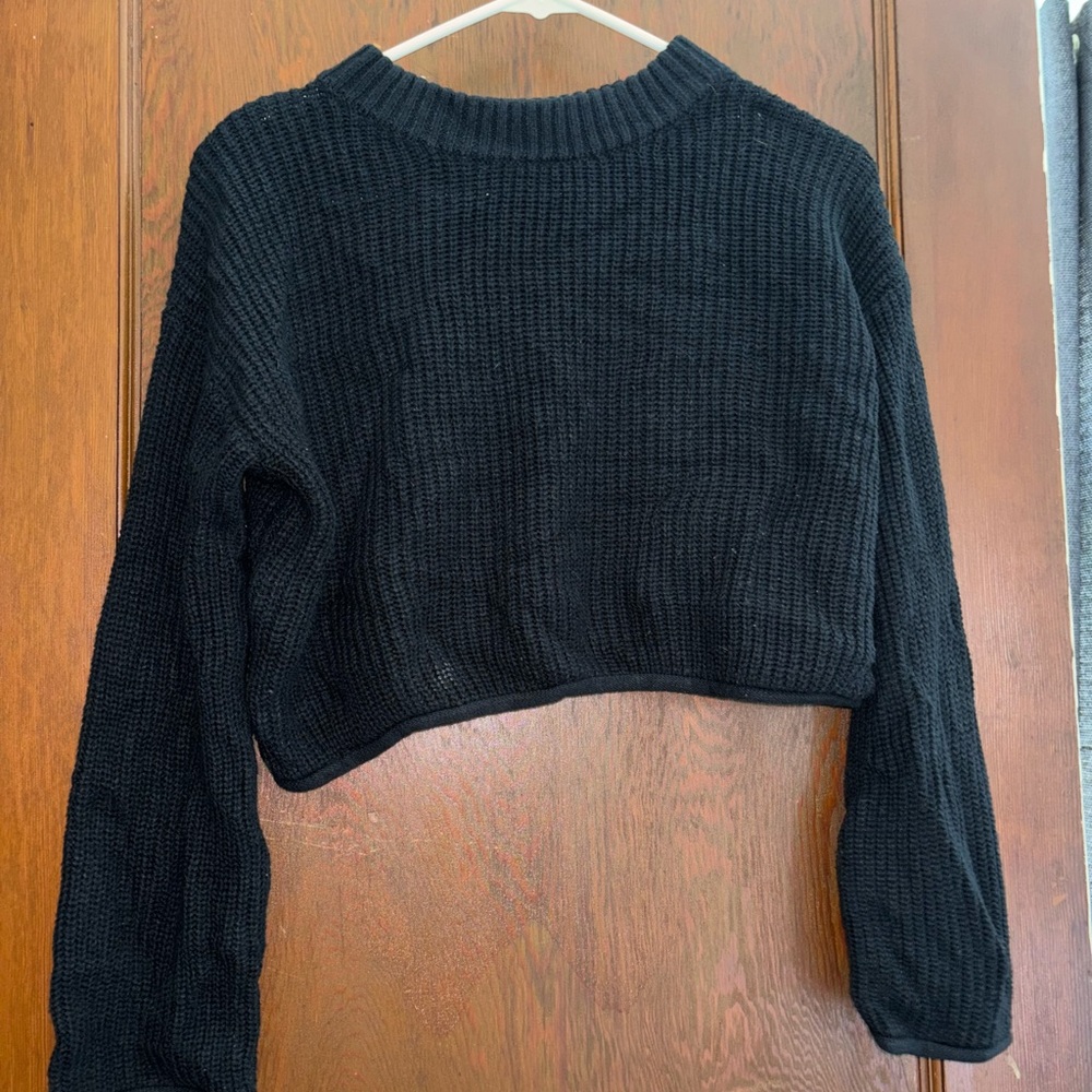 Cropped sweater